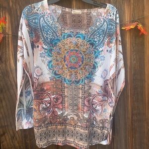 Docal beautiful mixed textures beaded top